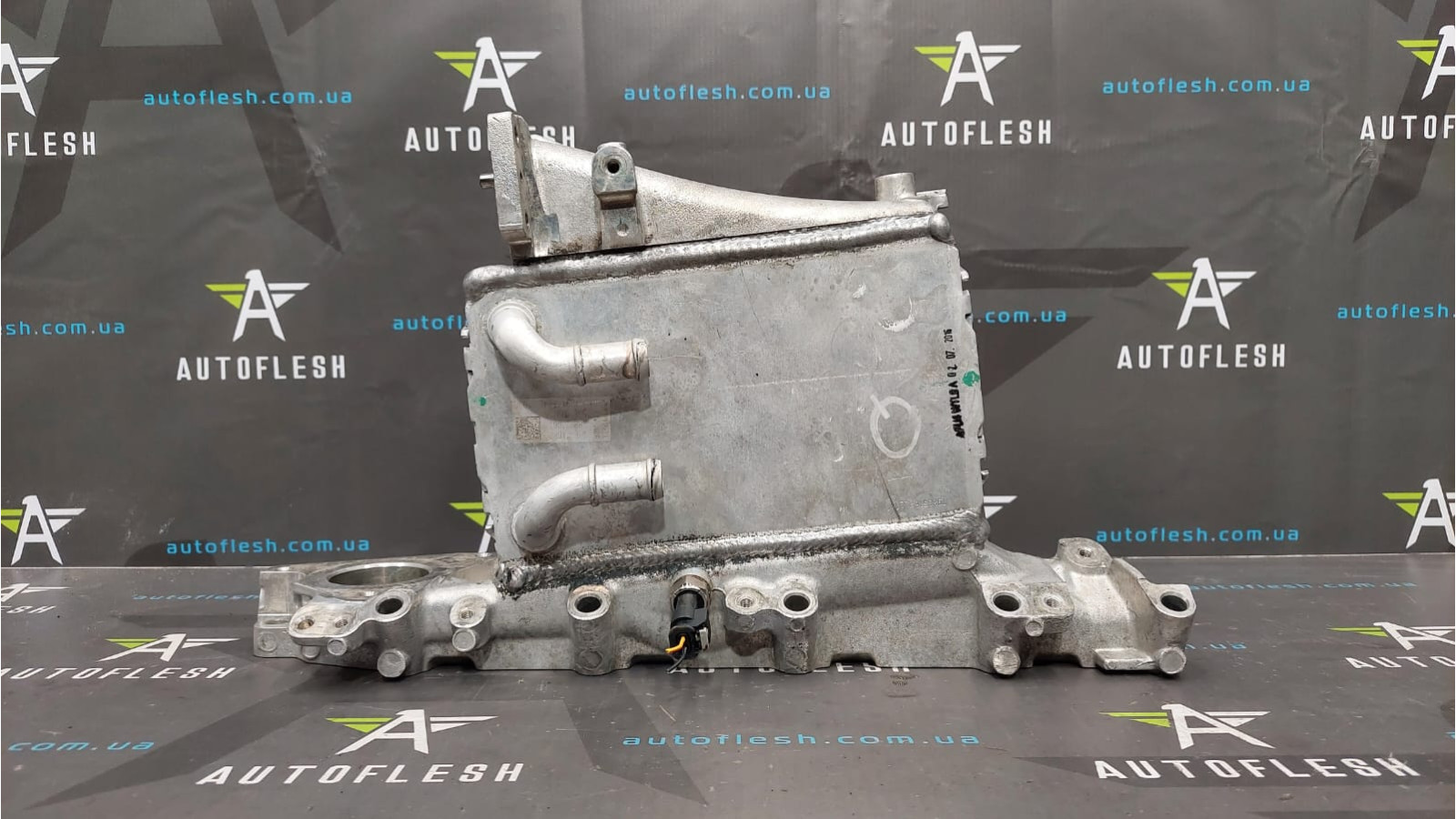 Впускной коллектор 04L129766AL, M157812G, 1.6/ 2.0 TDI для Audi/ Seat/ Skoda/ Volkswagen бу Впускной коллектор 04L129766AL, M157812G, 1.6/ 2.0 TDI для Audi/ Seat/ Skoda/ Volkswagen бу